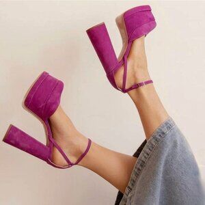 Schutz Luan Ankle Strap Platform Pump in Bright Violet 7
